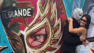 El Grande Americano se vuelve viral tras emotiva reacción a su mural