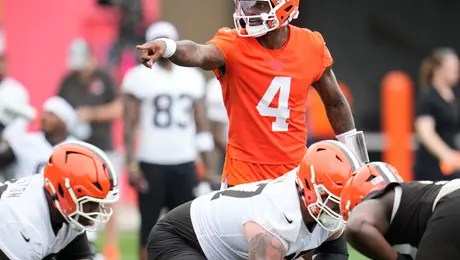 ¿Deshaun Watson vuelve a jugar? El QB ha superado a Shedeur Sanders en los OTAs