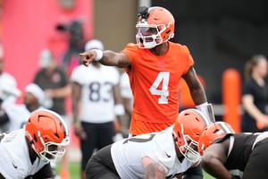 Deshaun Watson en los entrenamientos de primavera con los Browns | AP