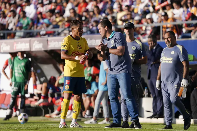 André Jardine y Jonathan Dos Santos con América en el Apertura 2024 de la Liga MX | IMAGO 7
