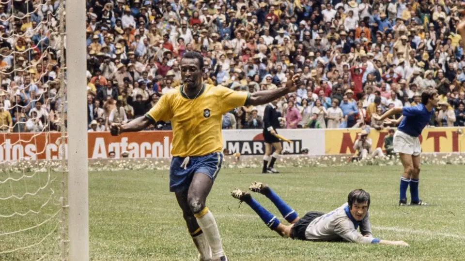Pelé celebra un gol contra Italia en la Final de México 1970 | AFP