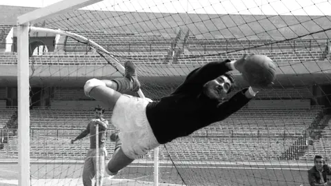 Antonio "La Tota" Carbajal l MEXSPORT