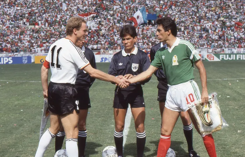 Alemania Federal y México se enfrentaron en Cuartos de Final, en 1986. l MEXSPORT