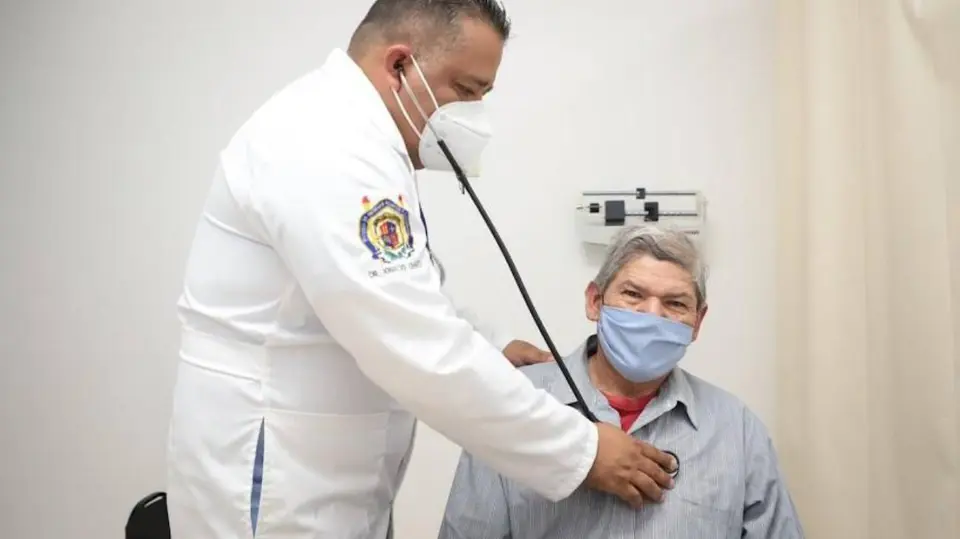 Los solicitantes deberán presentar documentación oficial y completar un registro para obtener la nueva credencial. / Secretaría de Salud