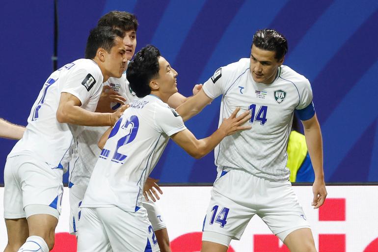 Eldor Shomurodov celebra su gol ante RD del Congo | AP