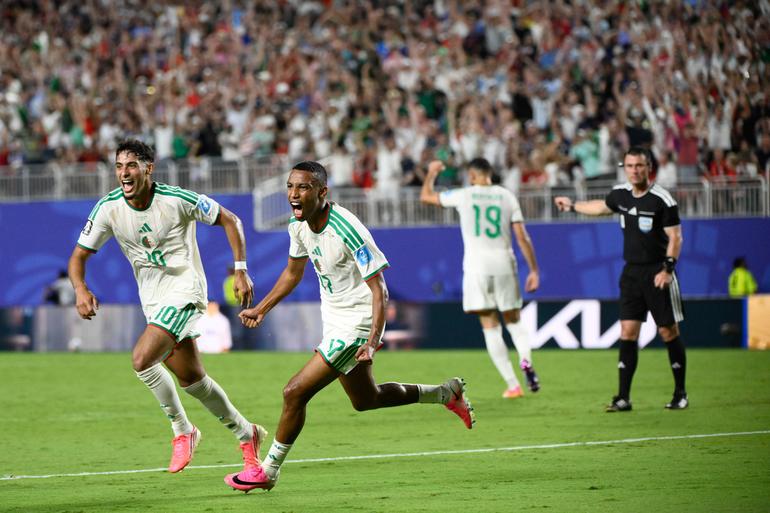 Gol de Argelia que empató todo con Austria | AP