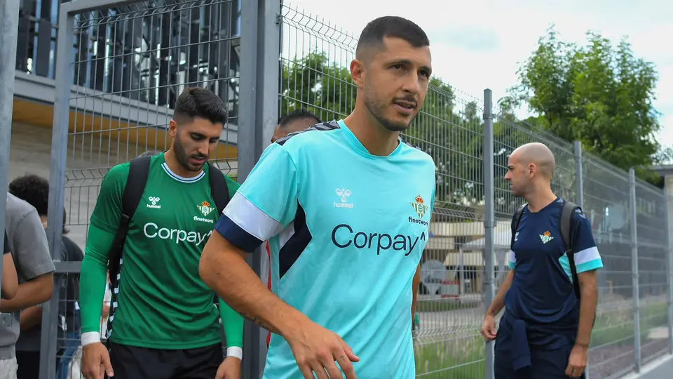 Guido Rodríguez, a un paso del Valencia tras frustrarse su regreso al Betis