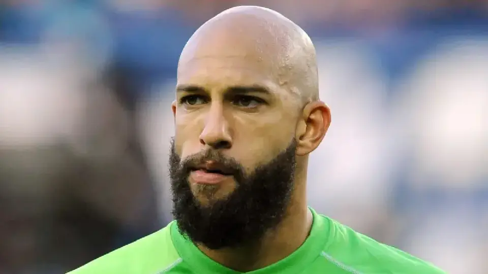 ‘Que ni se suban al avión’: Tim Howard lanza contundente mensaje a Bosnia