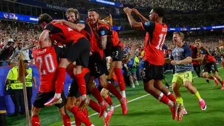 Austria y Argelia firman un vibrante empate 3-3 y avanzan a 16avos; Irán queda eliminado