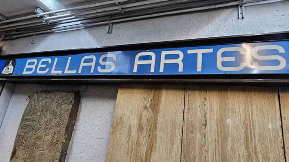 La estación Bellas Artes registró retrasos y afectaciones durante la tarde de este sábado. / iStock