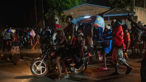 ¡Felicidad en medio de la crisis! Afición de RD Congo festejan clasificación a 16vos en el Mundial 2026