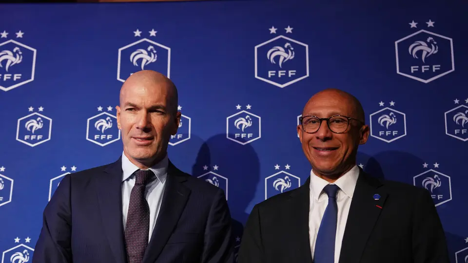 Zinedine Zidane y Philippe Diallo, entrenador y presidente de la Selección Francesa | AP