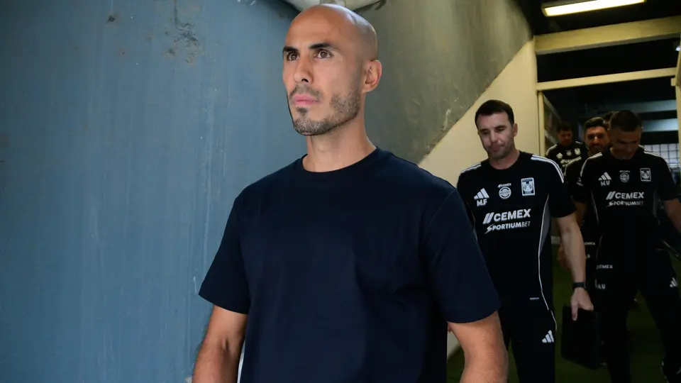 Pizarro termina su etapa como entrenador de Tigres | Imago7