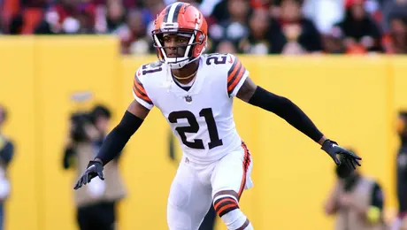 Denzel Ward firma una extensión millonaria para permanecer con los Cleveland Browns