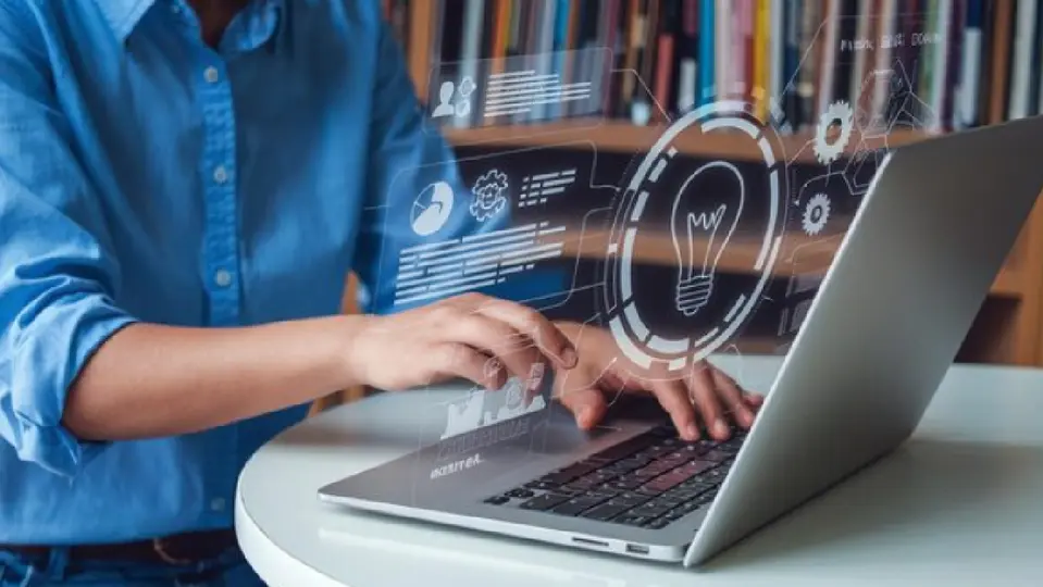 Se prevé que los estudiantes utilizaron herramientas de Inteligencia Artificial para resolver el examen / Magnific