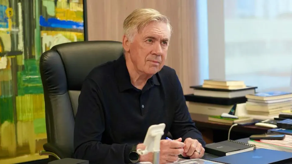 Carlo Ancelotti con el Comité Técnico de la Selección de Brasil | cbf.com.br