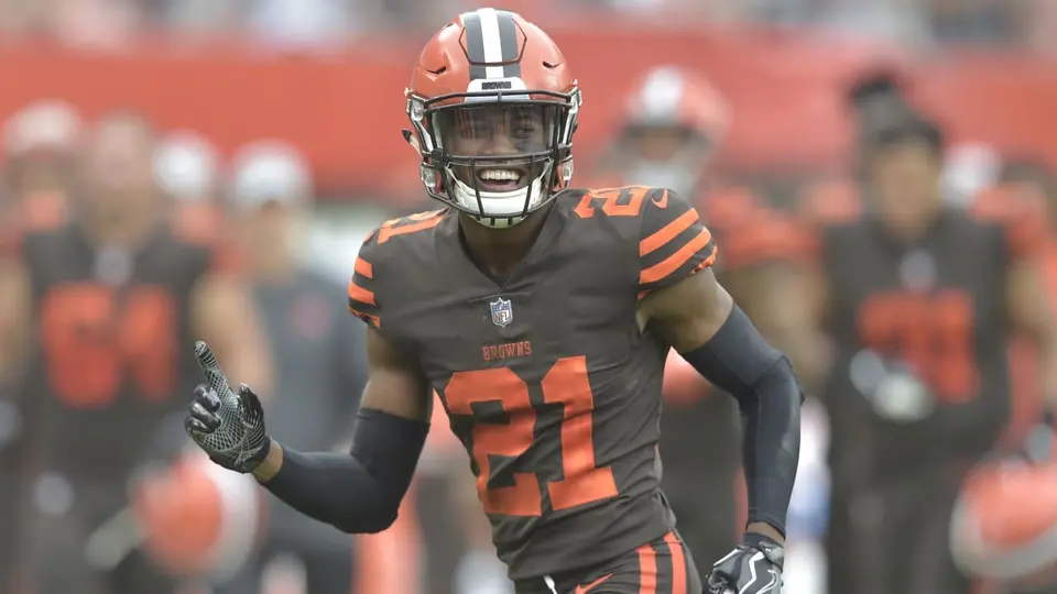 Denzel Ward con los Browns | AP