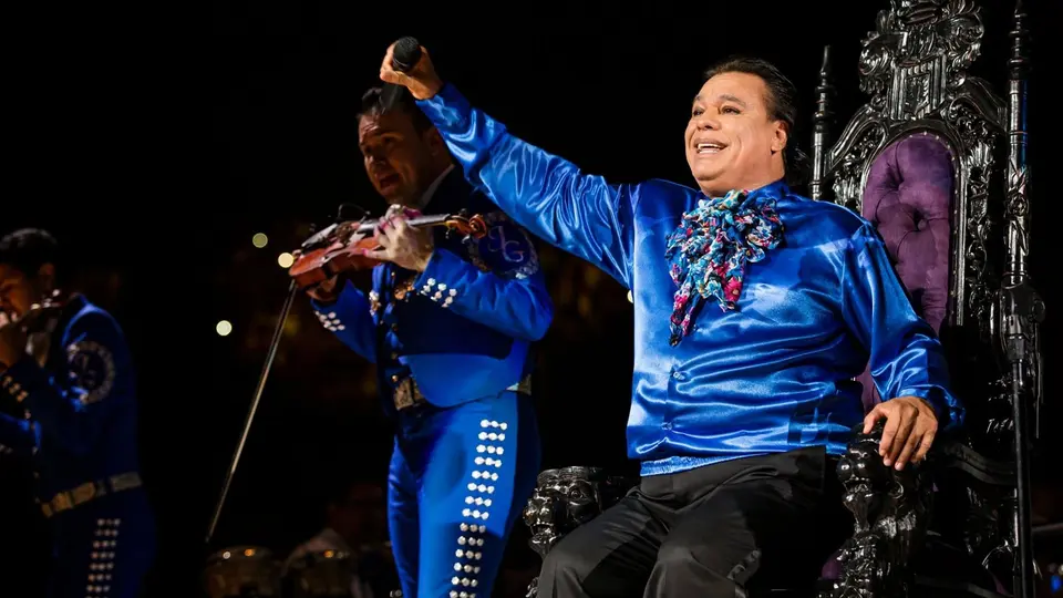 El “Divo de Juárez” ofreció su último concierto apenas dos días antes de su inesperada muerte en 2016 / FB: @Juan Gabriel