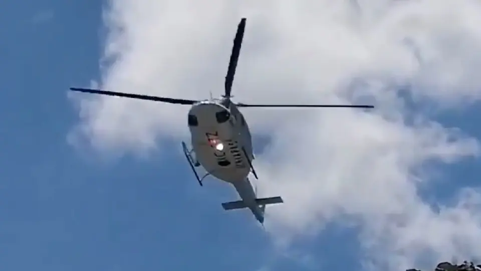 En las imágenes se aprecia el momento que el helicóptero tiene que regresar a tierra / Especial