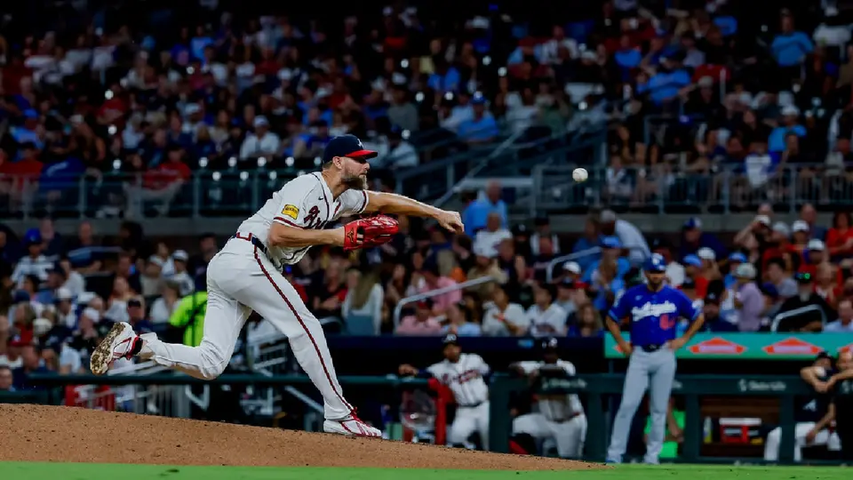 Chris Sale poncha a 11 en blanqueada de 5 hits; Bravos vencen 1-0 a Dodgers y los barren en 3 juegos