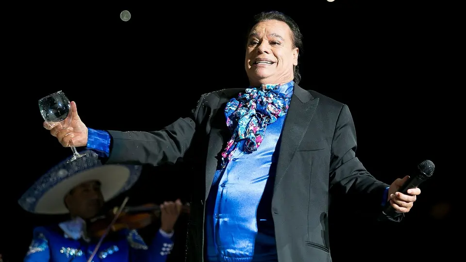 La última presentación de Juan Gabriel quedó marcada como una de las actuaciones más recordadas de su trayectoria / FB: @Juan Gabriel