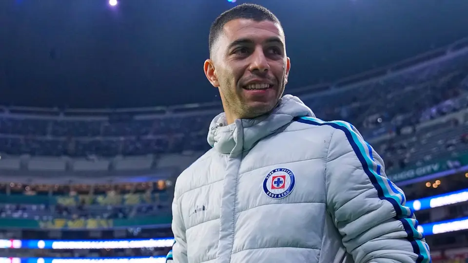 Mónaco y Cruz Azul llegan a acuerdo por Erik Lira