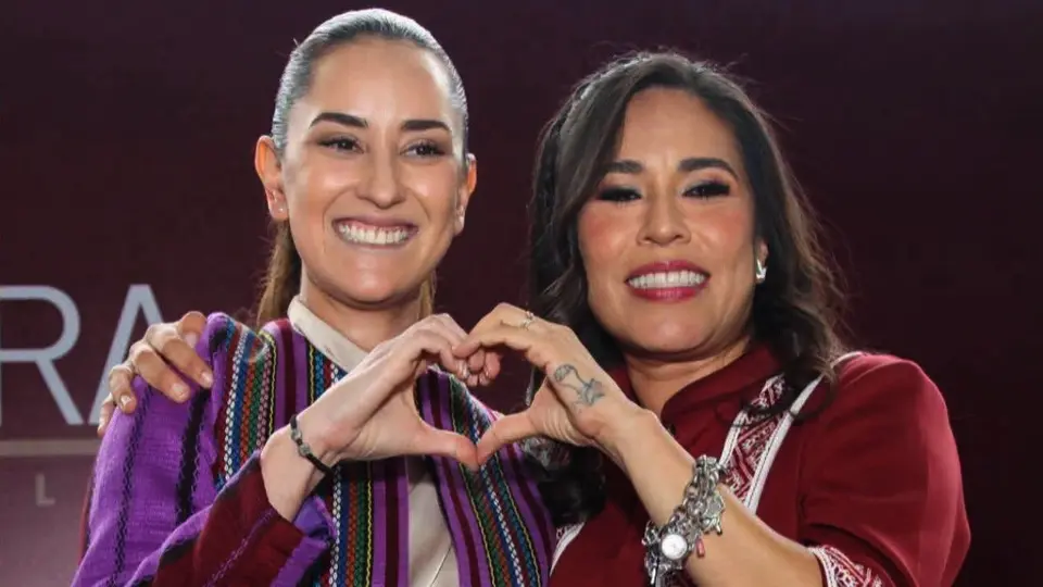 VIDEO: Falsa Claudia Sheinbaum aparece en informe de senadora de Morena y desata críticas