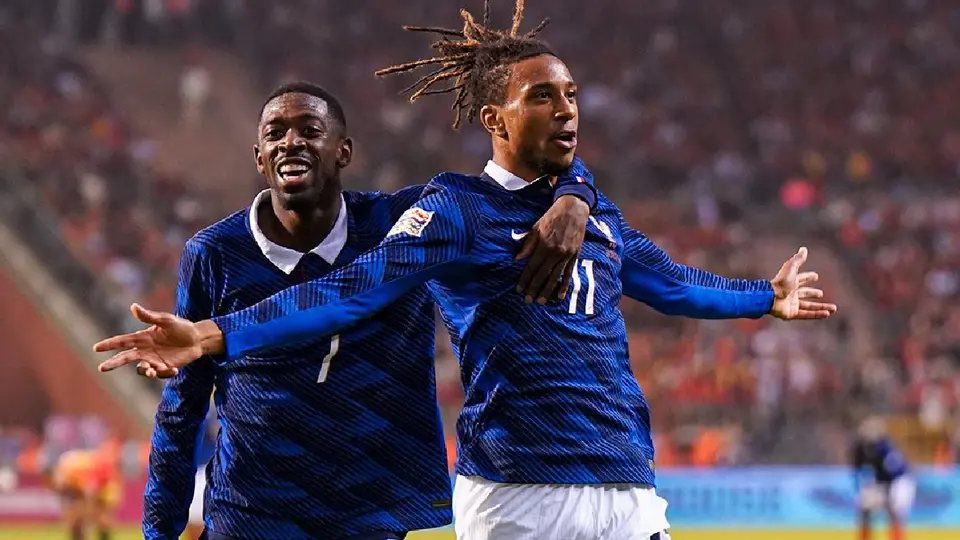 Francia vence por la mínima a Bélgica y Zidane mantiene invicto