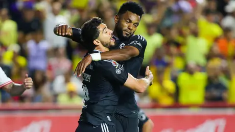 América: Miguel Borja y Henry Martín reviven las duplas goleadoras que hicieron historia en Coapa
