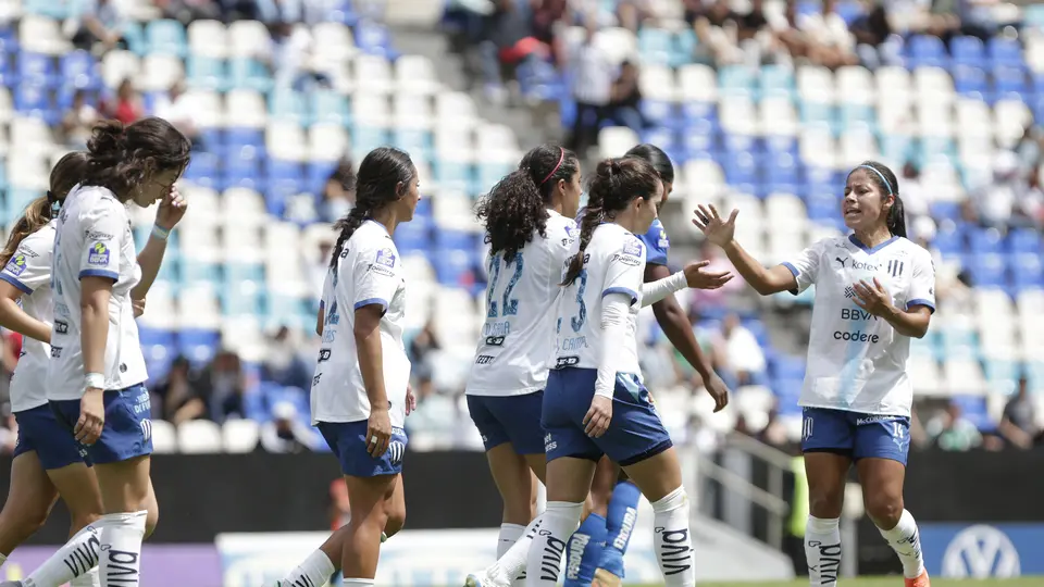 Rayadas rescata el triunfo en Puebla con gol agónico de Valeria del Campo en la Liga Femenil