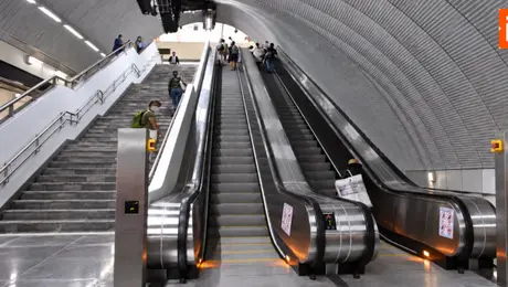 Metro CDMX pide no hacer esto en las escaleras eléctricas; podría provocar accidentes