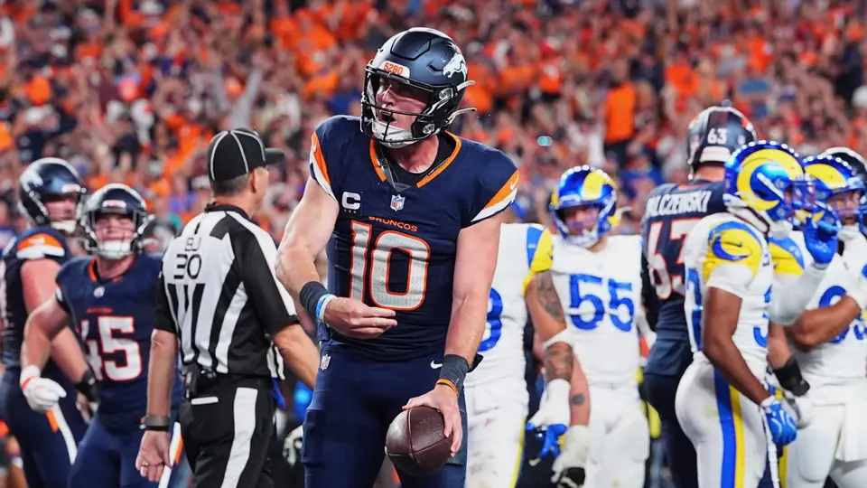 ¡Remontada de locura! Broncos vencen a Rams 30-26 en un cierre de infarto