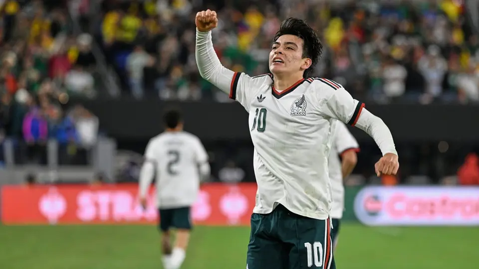 Gilberto Mora en celebración con la Selección Mexicana | MEXSPORT