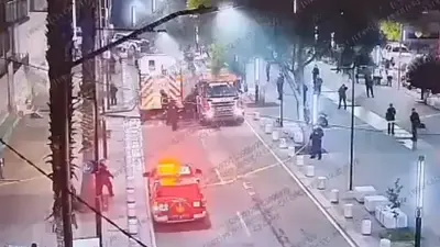 VIDEO: Incendio en el Mercado de Artesanías de la Basílica de Guadalupe