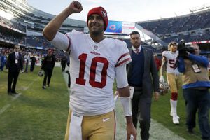 Garoppolo engalana su debut con victoria de los 49ers