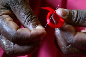 Hombre con VIH tiene sexo con más de 100 mujeres