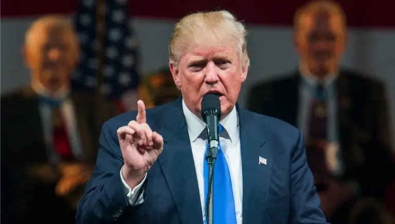 Trump, sacado del escenario por temor de ataque