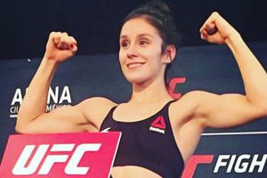 Alexa Grasso se desnuda para dar el peso previo a UFC México