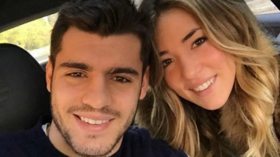 Morata pide matrimonio con truco de magia