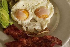 Nunes enciende pelea contra Ronda con foto en redes