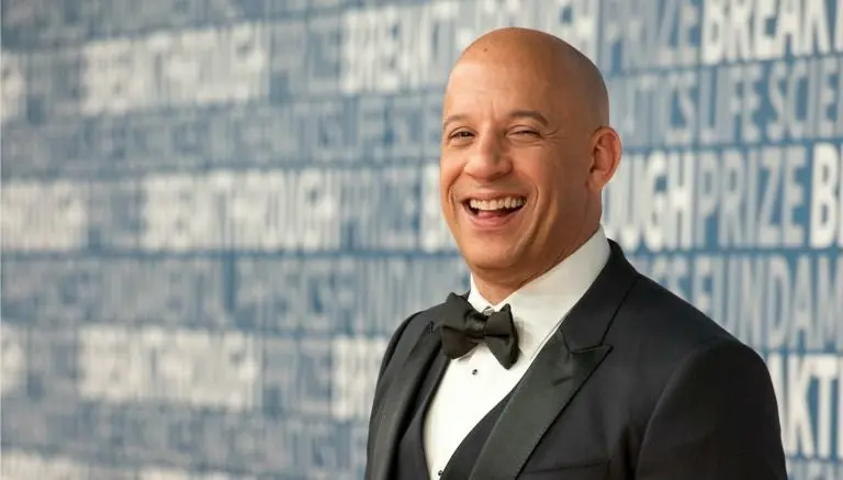 Vin Diesel intenta ligar a youtuber en plena entrevista