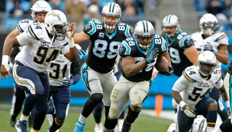 Panthers vence a Chargers con gran actuación defensiva