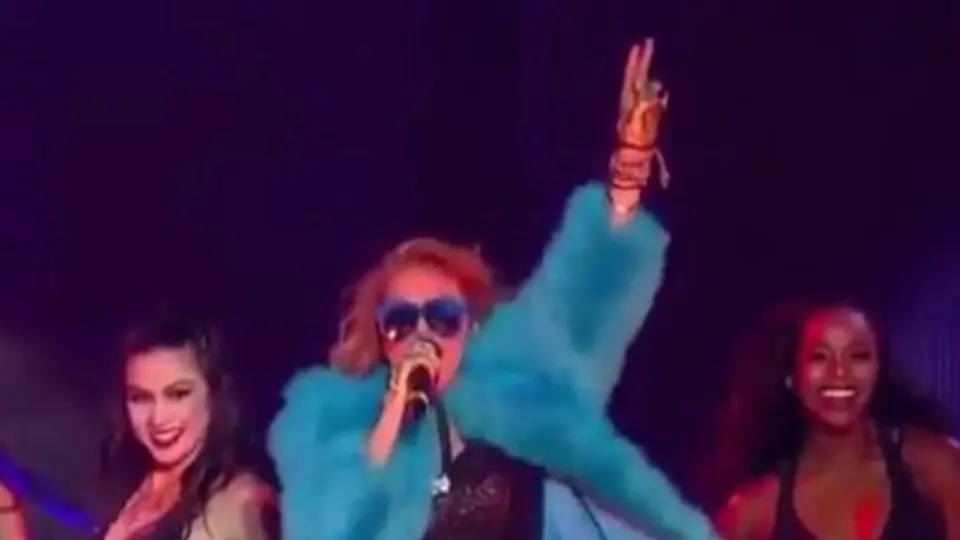 Paulina Rubio confunde nombre de televisora y es criticada en redes