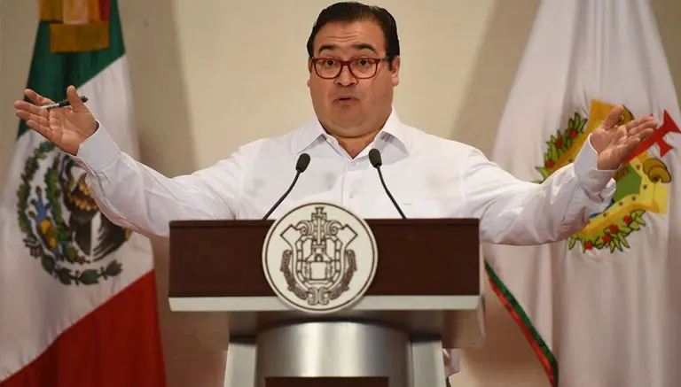 Desfalcos millonarios, el 'deleite' de los exgobernadores