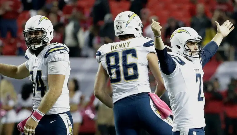 Cargadores 'da la campanada' y vence en tiempo extra a Halcones