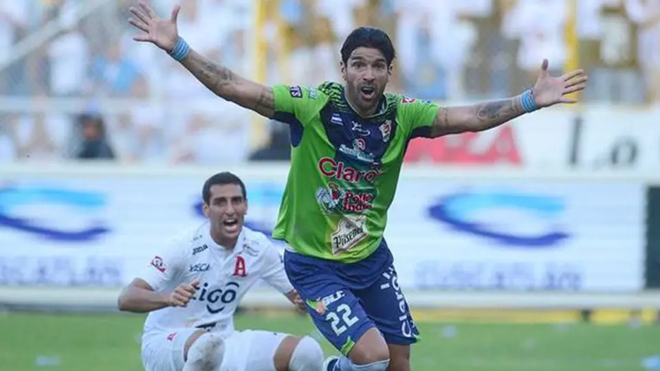 Abreu quiere que Tigres derrote a América en la Final