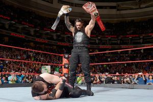Roman Reigns 'sentencia' a Owens para Roadblock