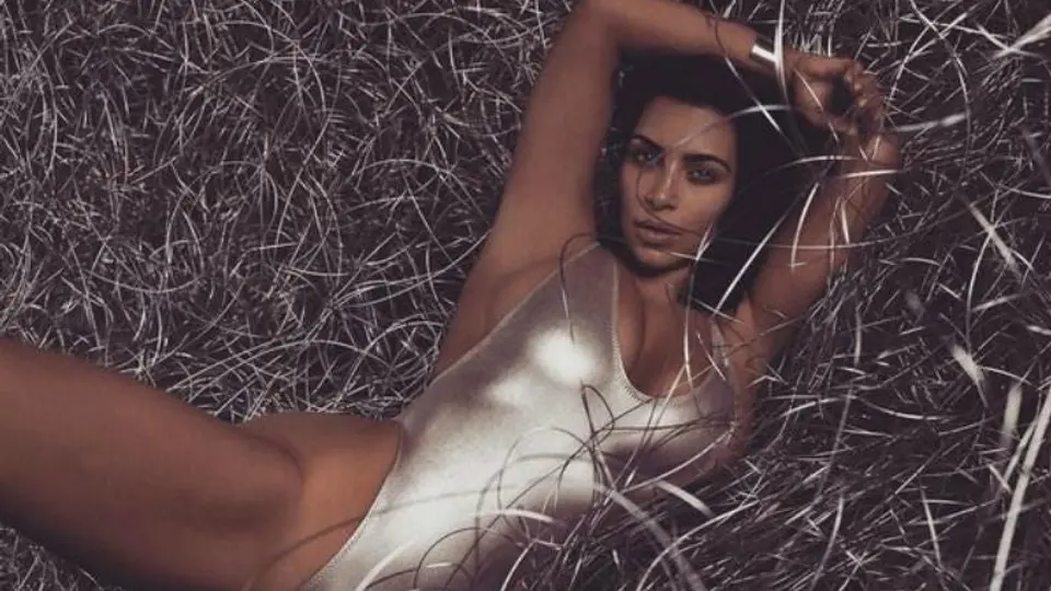 Kim Kardashian reaparece en Instagram con sexy video