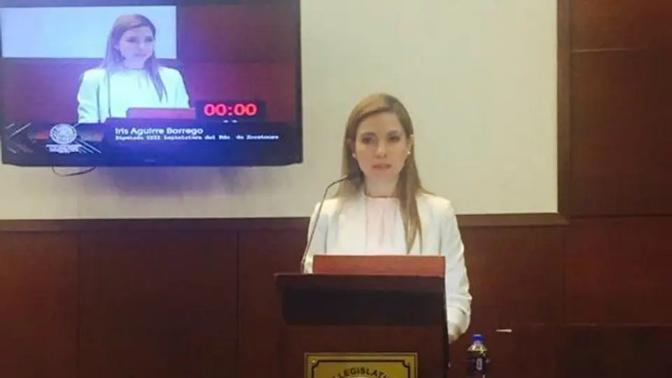 #LadyTrump se disculpa tras 'meter la pata'