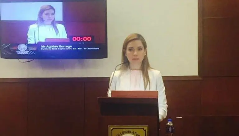 #LadyTrump se disculpa tras 'meter la pata'